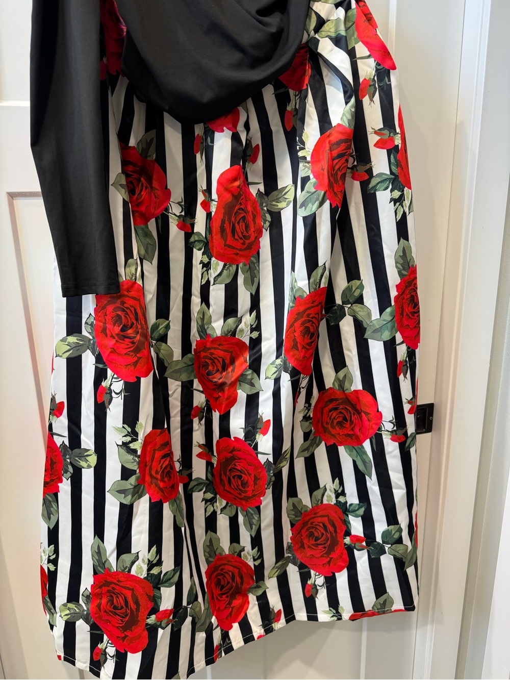 Black Top with Striped Red Rose A-Line Skirt - Picture 5 of 6